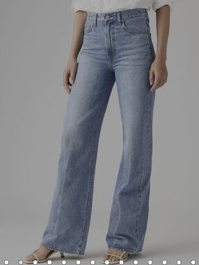 Levi's Light Blue Wide-Leg Ribcage Jeans